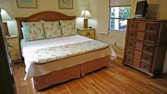 Shalimar Cottages and Motel - 1