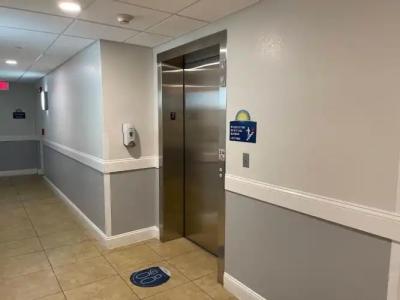 Days Inn & Suites by Wyndham - 51