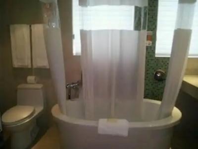 Strand Ocean Drive Suites - 8