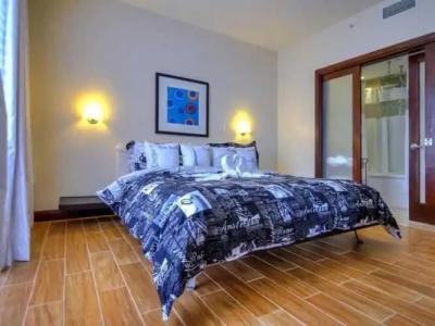 Strand Ocean Drive Suites - 5