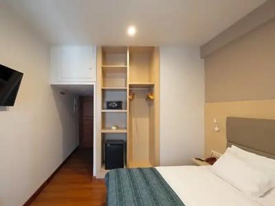 Anemoni Piraeus - 27