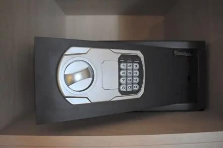 Anemoni Piraeus - 33