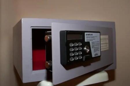 Anemoni Piraeus - 43