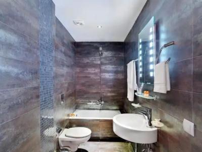 Phidias Piraeus - 26