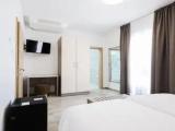 Double or Twin Room with Partial Sea View