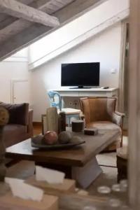 Amymone and Adiandi - 159