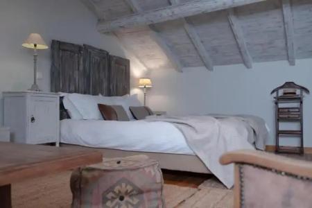 Amymone and Adiandi - 147