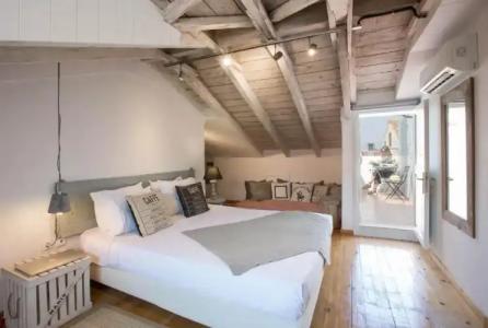 Amymone and Adiandi - 177