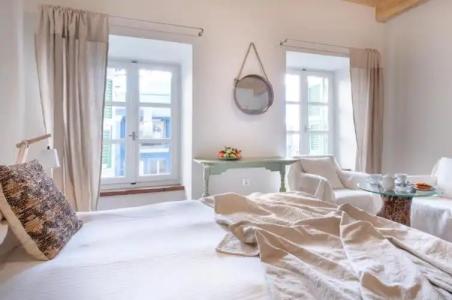 Amymone and Adiandi - 84