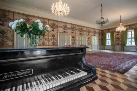 GreenLine Schloss Stonsdorf  Palac Staniszow - 11