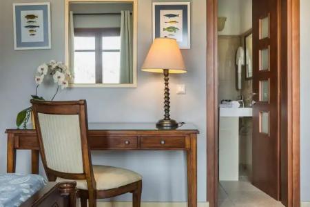 Balhambra Suites - Adults Only - 90