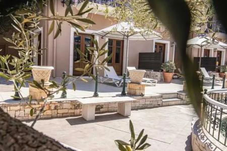 Balhambra Suites - Adults Only - 74