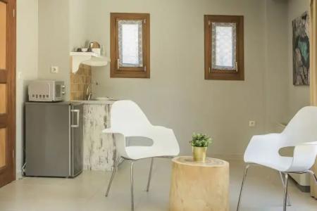 Balhambra Suites - Adults Only - 200