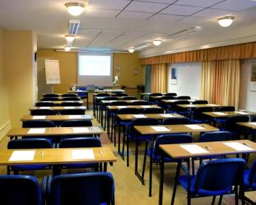 Samantta & Restaurant - 9