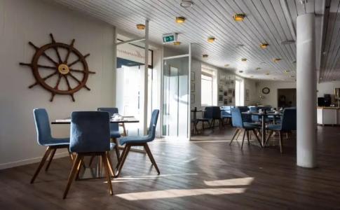 Vestfjord Service Villa - 12