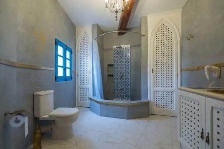 Chapel 5 Boutique Suites B&B - 6