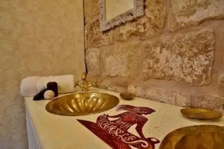 Chapel 5 Boutique Suites B&B - 38