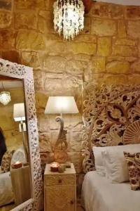 Chapel 5 Boutique Suites B&B - 42