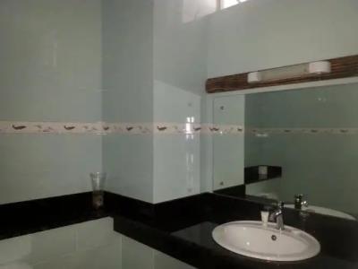 Divers Lodge Guest House - 19