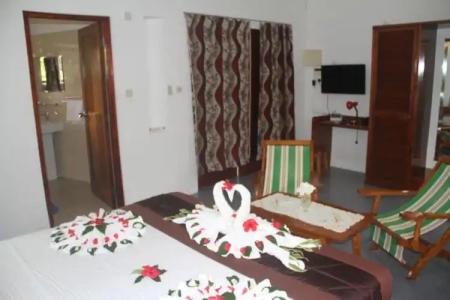 Daniella's Bungalows - 24