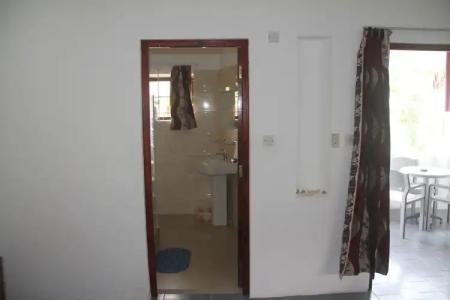 Daniella's Bungalows - 5