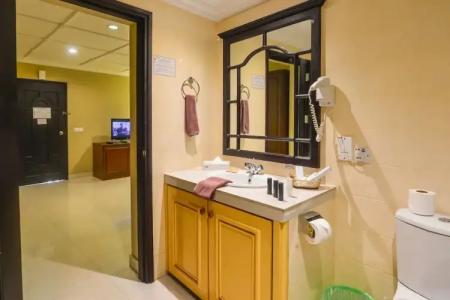 Berjaya Praslin Resort - 5