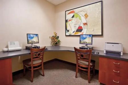 Holiday Inn Purdue - Fort Wayne, an IHG - 6