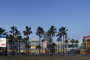 Hyatt Centric the Pike Hotel, Long Beach