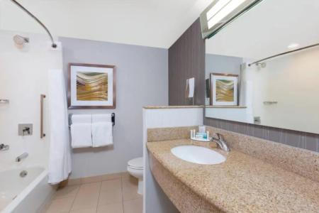 Courtyard by Marriott Oklahoma City Downtown - 35