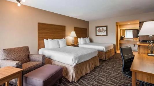 Best Western Plus Saddleback Inn Conference Center - 39