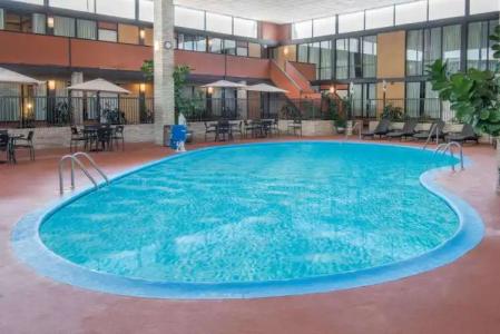 Wyndham Garden Oklahoma City Conference Ctr/Airpt/Bricktown - 9