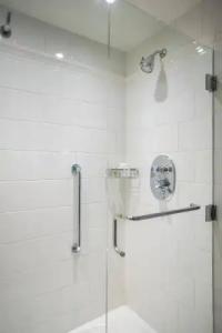 Hyatt House Raleigh North Hills - 62