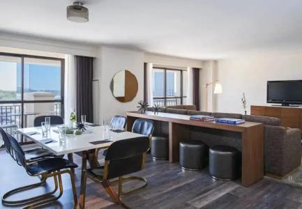 Hyatt House Raleigh North Hills - 6