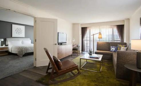 Hyatt House Raleigh North Hills - 3