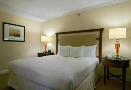 Hilton Raleigh North Hills - 36