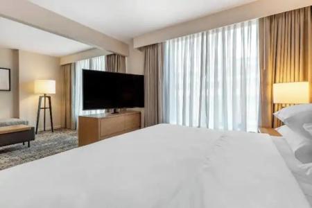 Sheraton Suites Old Town - 130