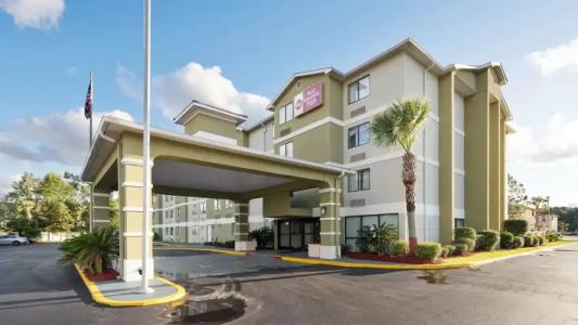 Best Western Cypress Creek - 28