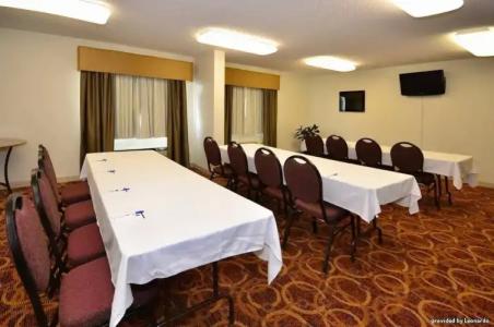 Best Western Cypress Creek - 24