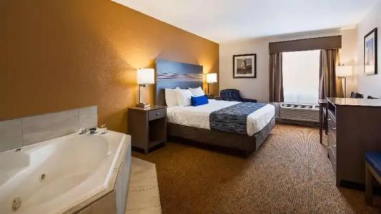 Best Western Cypress Creek - 53