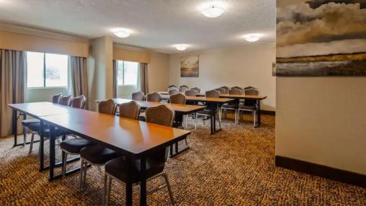 Best Western Cypress Creek - 22