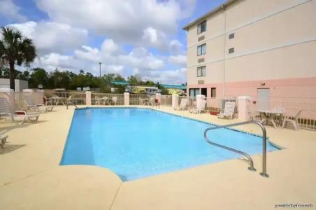 Best Western Cypress Creek - 21