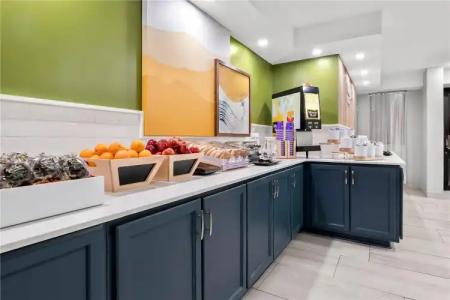 Best Western Cypress Creek - 13