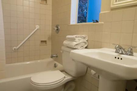 Carmel Wayfarer Inn - 7