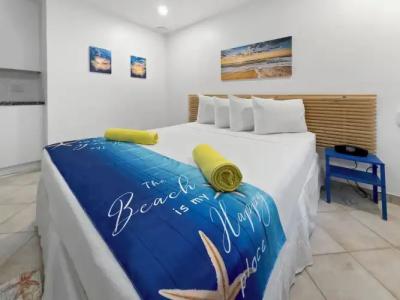 Hollywood Sunrise - 79