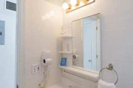 Hollywood Sunrise - 6