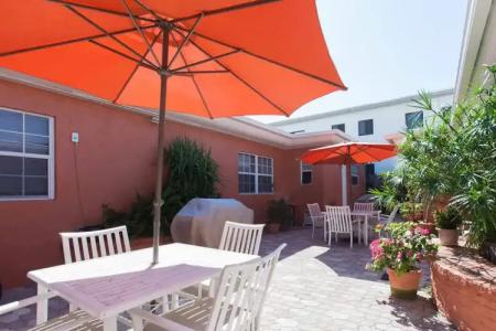 Hollywood Sunrise - 21