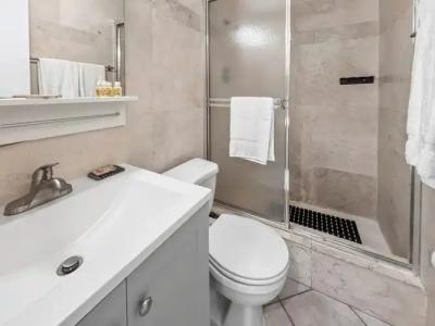 Hollywood Sunrise - 74