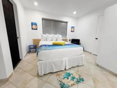 Hollywood Sunrise - 71