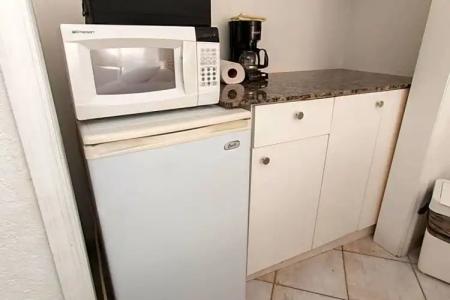 Hollywood Sunrise - 98