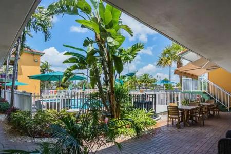 Quality Inn & Suites Airport - Cruise Port - 50